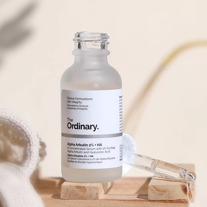เซรั่มอัลฟ่าอาร์บูติน 2% + ไฮย - Aha Bha Exfoliant บทวิจารณ์และราคา